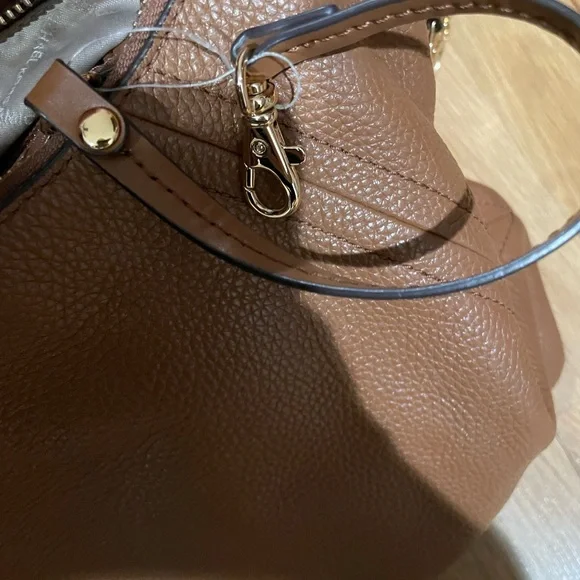 Michael Kors Large Pebbled Bag Never Used - Picture 8 of 13